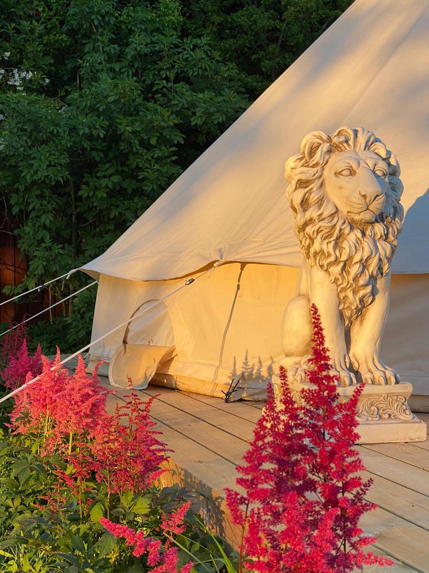 Soerby Glamping Hotel Klockrike Exterior photo
