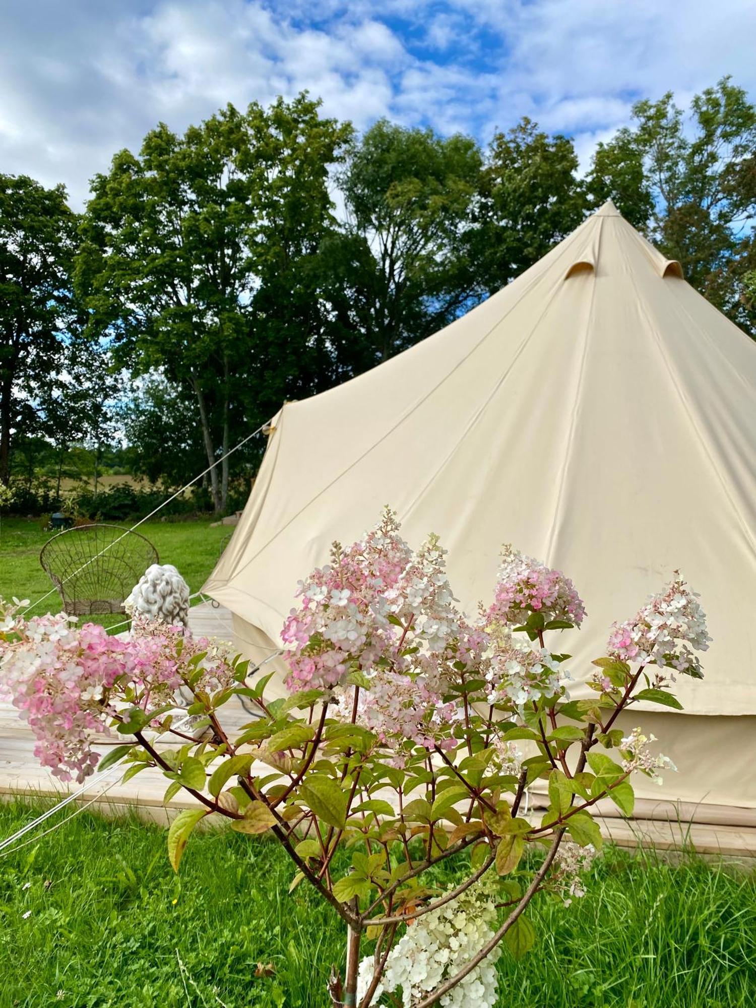 Soerby Glamping Hotel Klockrike Exterior photo