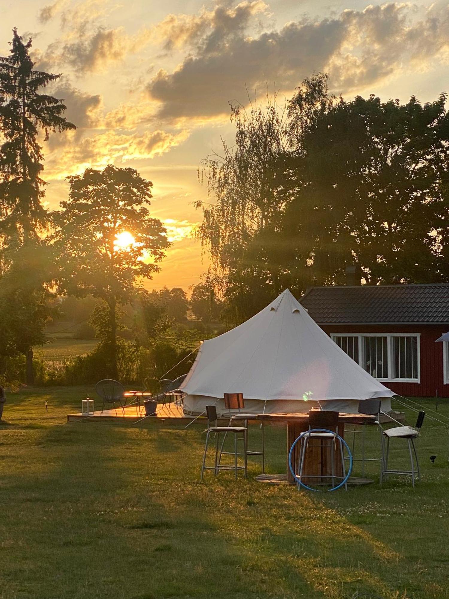 Soerby Glamping Hotel Klockrike Exterior photo