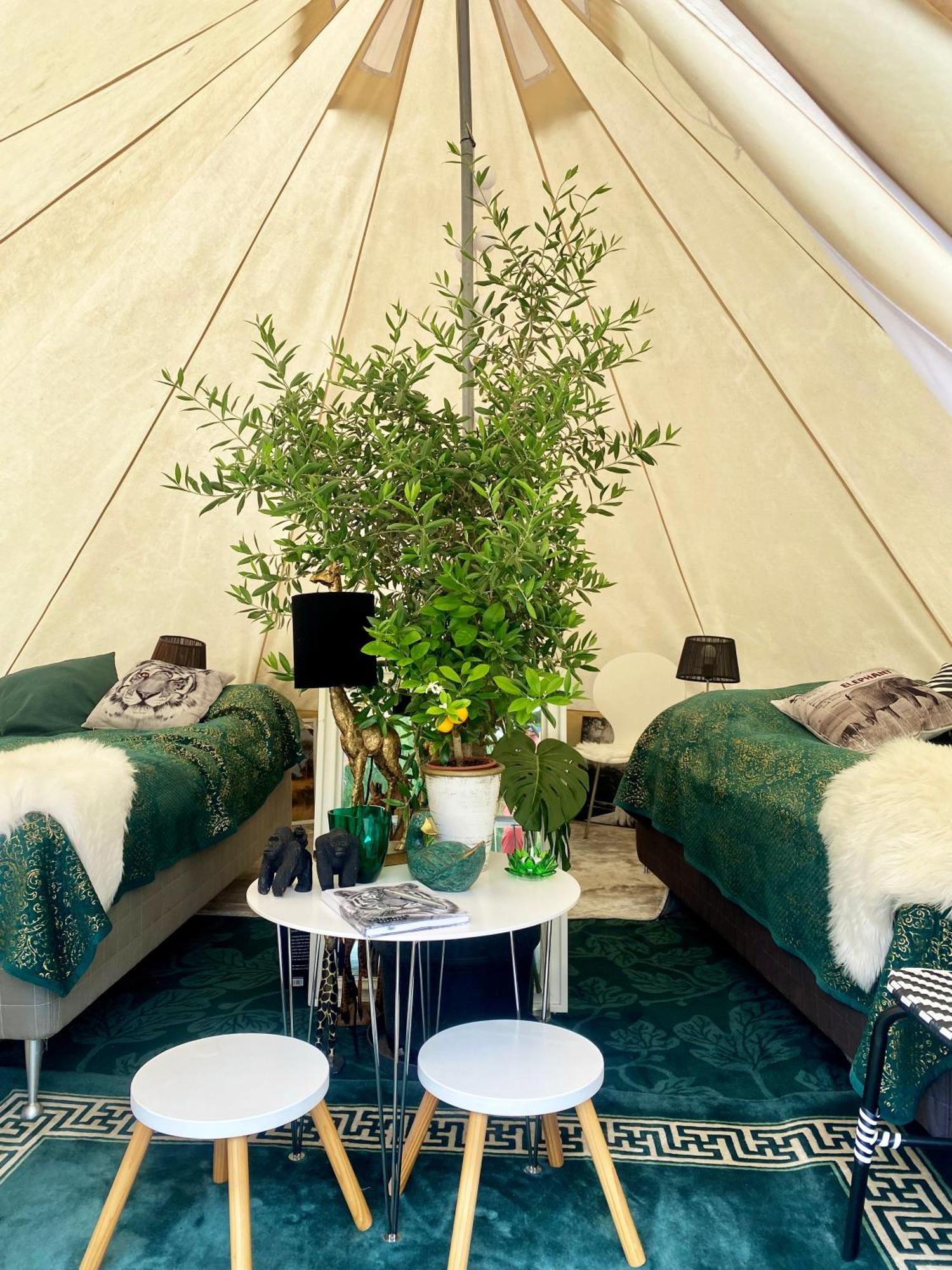 Soerby Glamping Hotel Klockrike Exterior photo