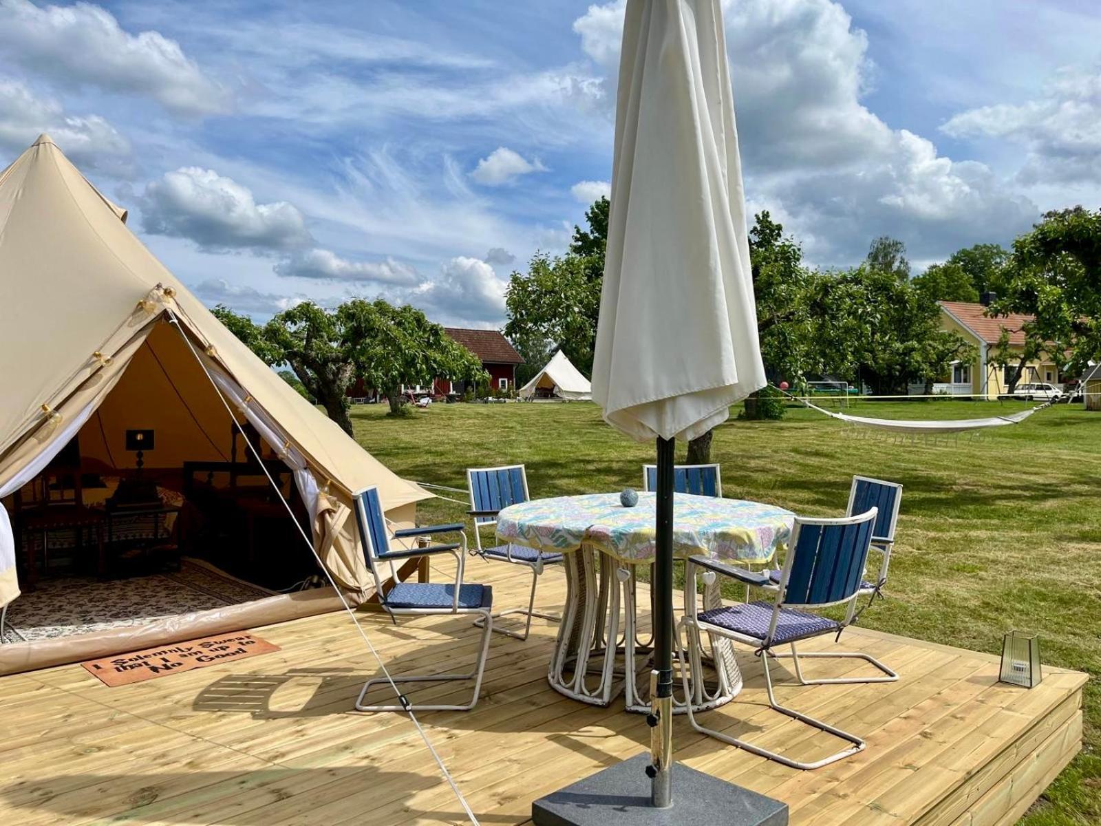 Soerby Glamping Hotel Klockrike Exterior photo